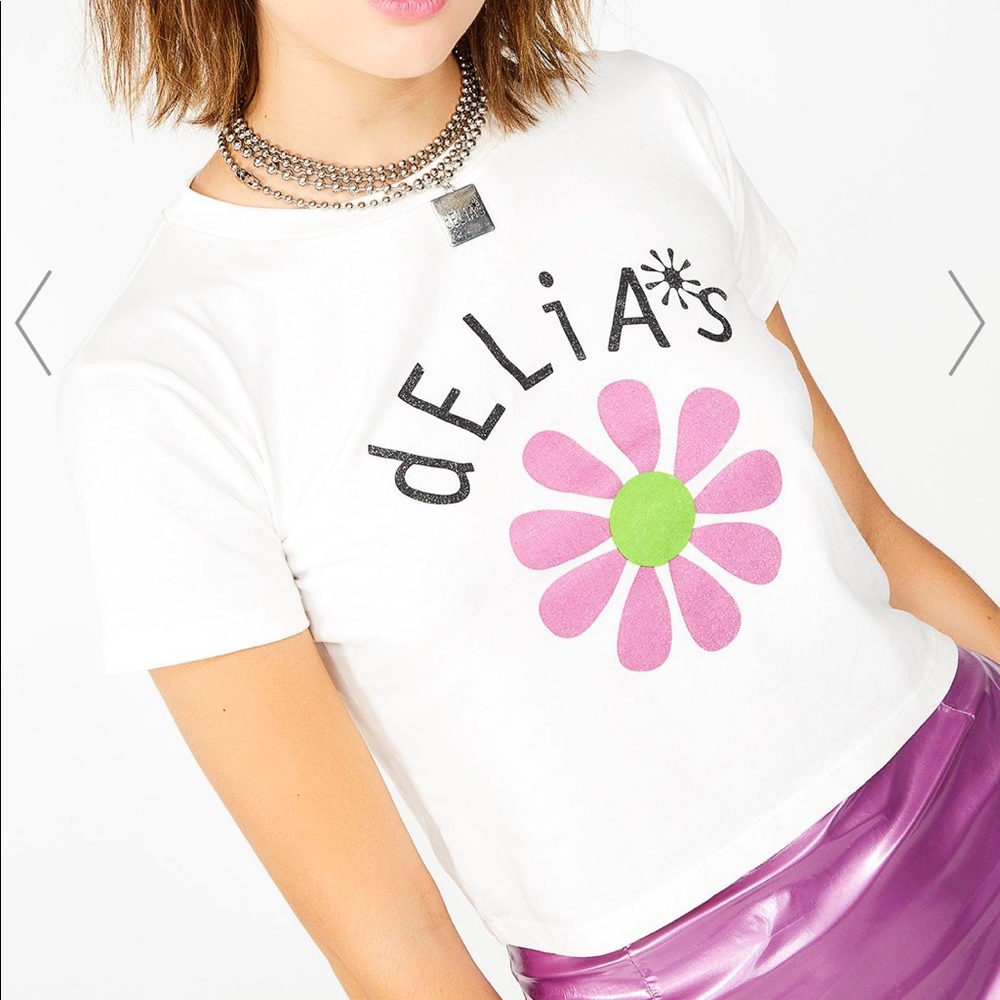 delia’s by dollskill baby flower tee